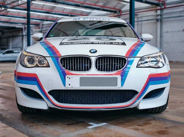 Titel-Bild zur News: Geheime BMW M CSL Prototypen - BMW M5 CSL PROTOTYP E60 V10