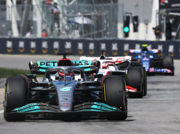George Russell, Kevin Magnussen George Russell, Kevin Magnussen