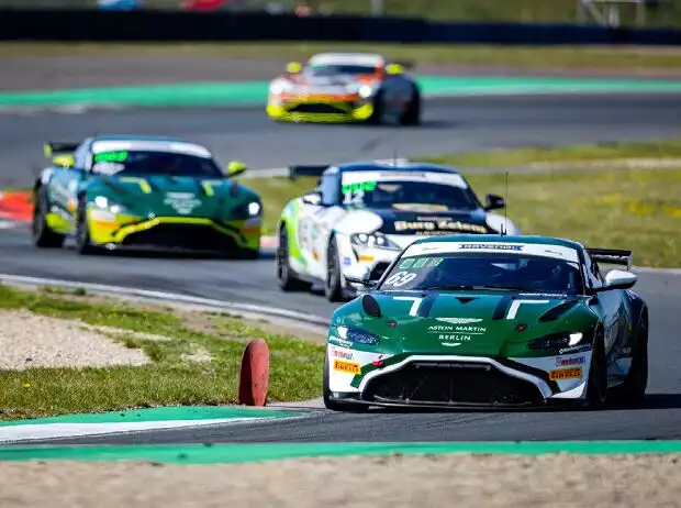 ADAC GT4 Germany, Oschersleben, Aston Martin, 2022 Titel-Bild zur News: ADAC GT4 Germany, Oschersleben, Aston Martin, 2022