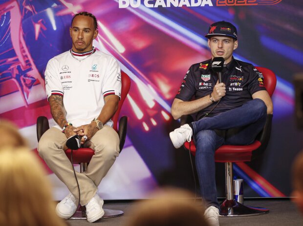 Titel-Bild zur News: Lewis Hamilton (Mercedes) und Max Verstappen (Red Bull) in der Pressekonferenz zum Formel-1-Rennen in Kanada 2022