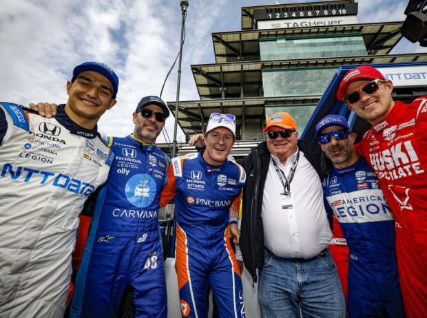 Alex Palou, Jimmie Johnson, Scott Dixon, Chip Ganassi, Tony Kanaan, Marcus Ericsson Alex Palou, Jimmie Johnson, Scott Dixon, Chip Ganassi, Tony Kanaan, Marcus Ericsson