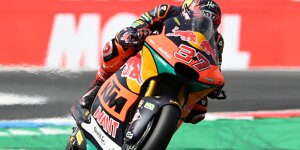 Moto2-Rennen Assen: Fernandez gewinnt, Schrötter stürzt in Führung liegend