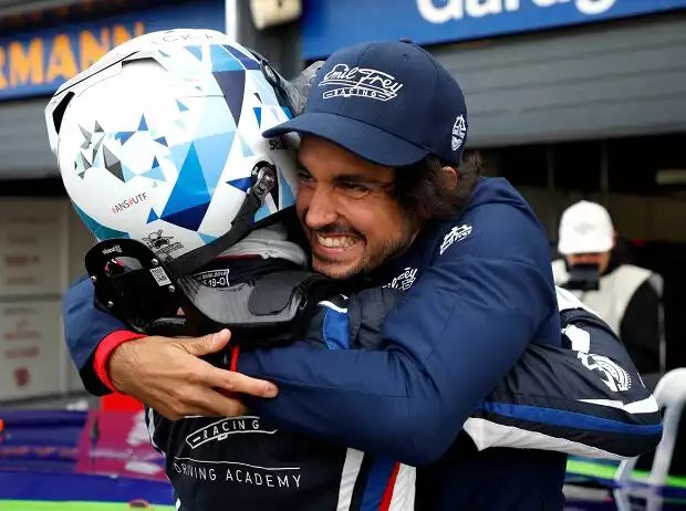 Titel-Bild zur News: Albert Costa, Jack Aitken