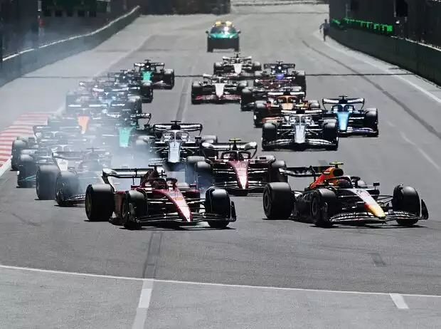Der Start zum Formel-1-Rennen in Baku 2022 Titel-Bild zur News: Der Start zum Formel-1-Rennen in Baku 2022