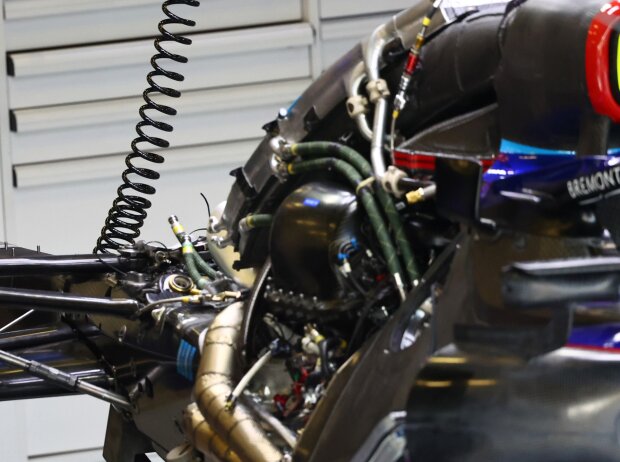 Williams FW44 Williams FW44