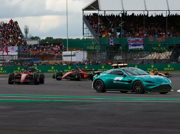 Titel-Bild zur News: Charles Leclerc, Carlos Sainz
