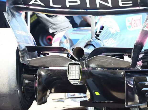 Heckansicht des Alpine A522 nach dem Update in Silverstone 2022