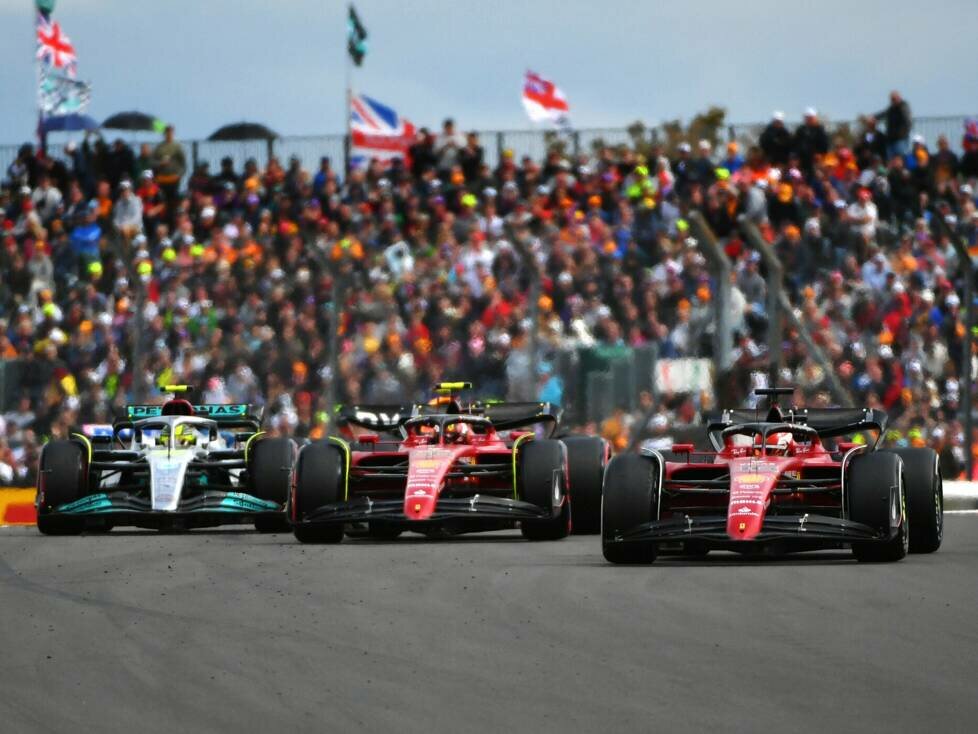 Charles Leclerc, Carlos Sainz, Lewis Hamilton, James Sutton
