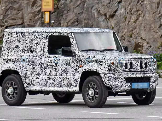 Suzuki Jimny (2023) Erlkönigaufnahmen Titel-Bild zur News: Suzuki Jimny (2023) Erlkönigaufnahmen