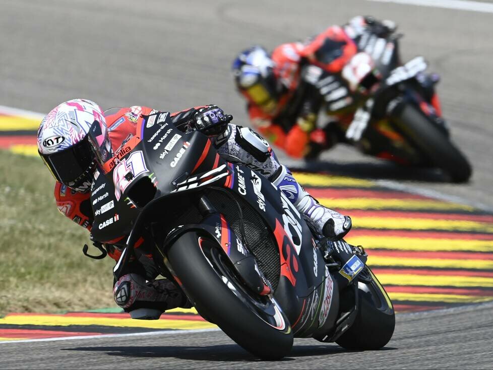 Aleix Espargaro, Maverick Vinales