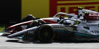 Mick Schumacher (Haas VF-22) und Lewis Hamilton (Mercedes W13) im Sprint zum Formel-1-Rennen in Spielberg 2022