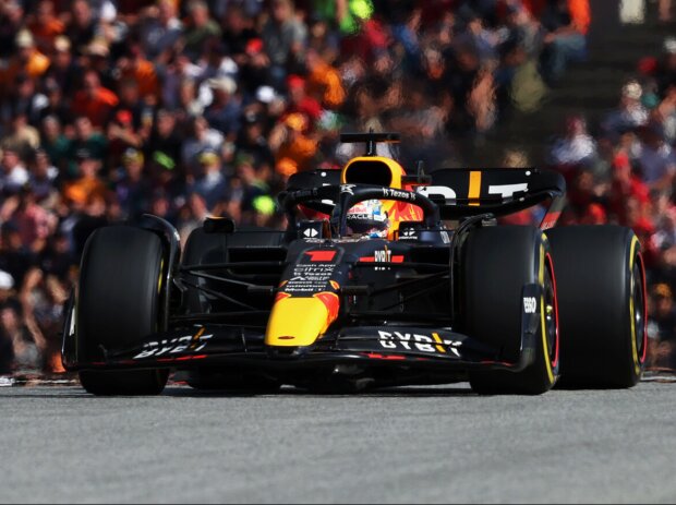 Titel-Bild zur News: Max Verstappen (Red Bull RB18) im Qualifying zum Formel-1-Rennen in Spielberg 2022