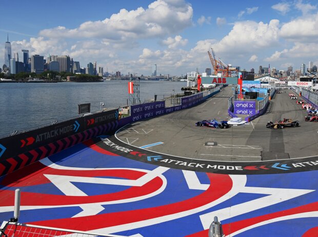 Titel-Bild zur News: Formel-E-Action in New York 2021