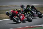 Alvaro Bautista vor Jonathan Rea