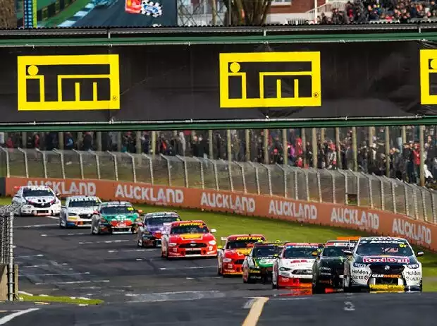 DieSupercars Australia werden im September letztmalig in Pukekohe gastieren Titel-Bild zur News: DieSupercars Australia werden im September letztmalig in Pukekohe gastieren