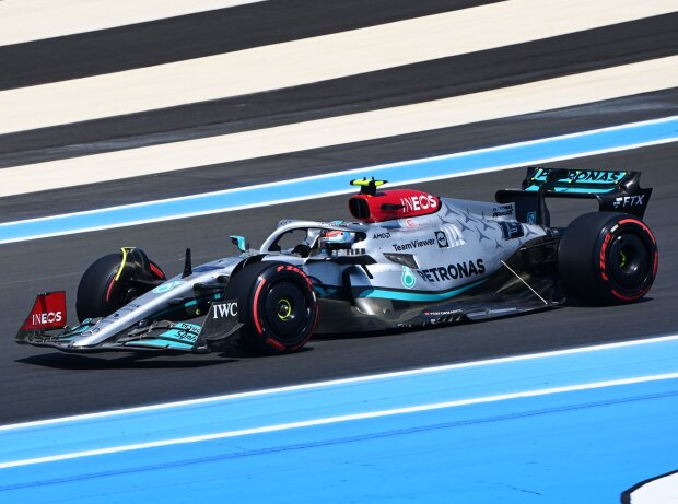 Titel-Bild zur News: Nyck de Vries (Mercedes W13) im Training zum Formel-1-Rennen in Frankreich 2022