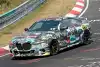 Bild zum Inhalt: BMW 3.0 CSL (2023) auf dem Asphalt des Nürburgrings gesichtet
