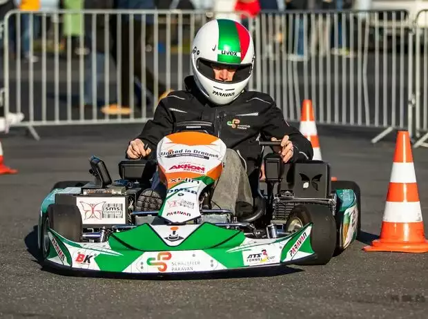Titel-Bild zur News: E-Kart-Slalom von United in Dreams