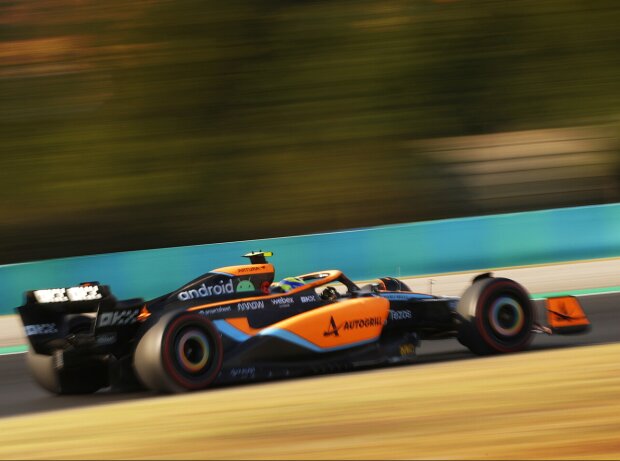 Lando Norris (McLaren MCL36) im Training zum Formel-1-Rennen in Budapest 2022