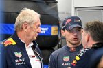 Helmut Marko, Max Verstappen (Red Bull) und Christian Horner 