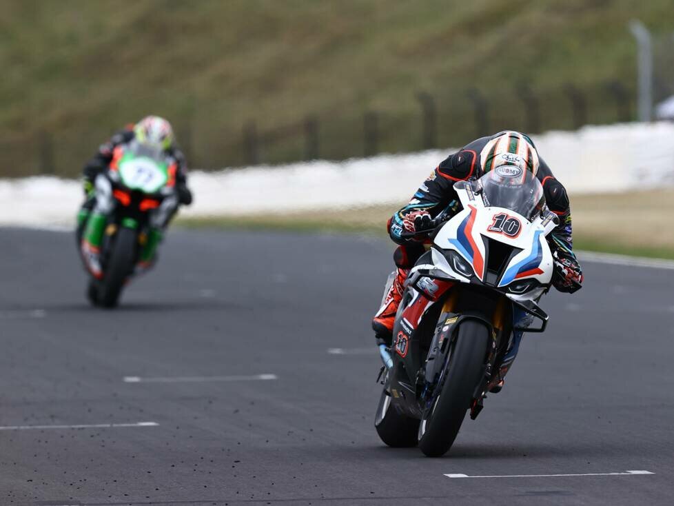 Peter Hickman, Ryan Vickers
