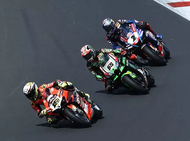 Titel-Bild zur News: Alvaro Bautista, Jonathan Rea, Toprak Razgatlioglu