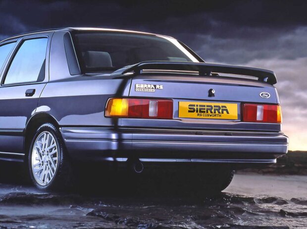 Ford Sierra Cosworth als Stufenheck