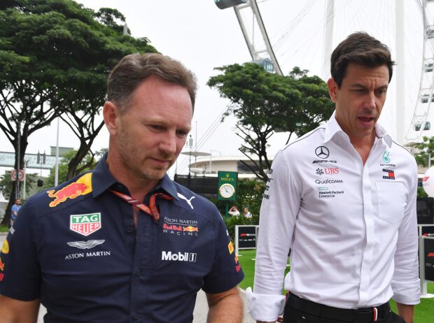 Titel-Bild zur News: Red-Bull-Teamchef Christian Horner und Mercedes-Motorsportchef Toto Wolff