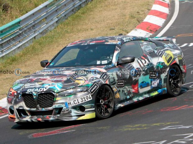 BMW 3.0 CSL (Erlkönigaufnahmen) BMW 3.0 CSL (Erlkönigaufnahmen)