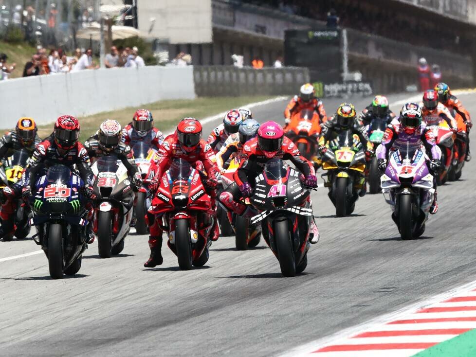 MotoGP Start in Barcelona