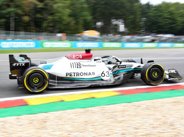 Titel-Bild zur News: George Russell (Mercedes W13) im Training zum Formel-1-Rennen