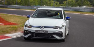 VW Golf R "20 Years" fährt neue Nordschleife-Bestzeit