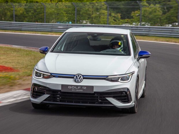 Titel-Bild zur News: Volkswagen Golf R 20 Jahre, Nordschleifen-Rekord