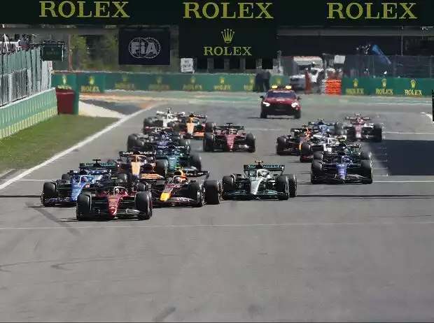 Carlos Sainz, Max Verstappen, Fernando Alonso, Lewis Hamilton Titel-Bild zur News: Carlos Sainz, Max Verstappen, Fernando Alonso, Lewis Hamilton