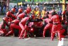 Bild zum Inhalt: "Ferrari tut seltsame Dinge": Verpatzter Poker kostet Charles Leclerc zwei Punkte