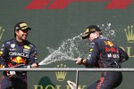 Sergio Perez (Red Bull) und Max Verstappen (Red Bull) 