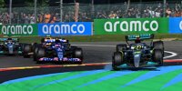 Fernando Alonso (Alpine A522) und Lewis Hamilton (Mercedes W13) kollidieren beim Formel-1-Rennen in Belgien 2022