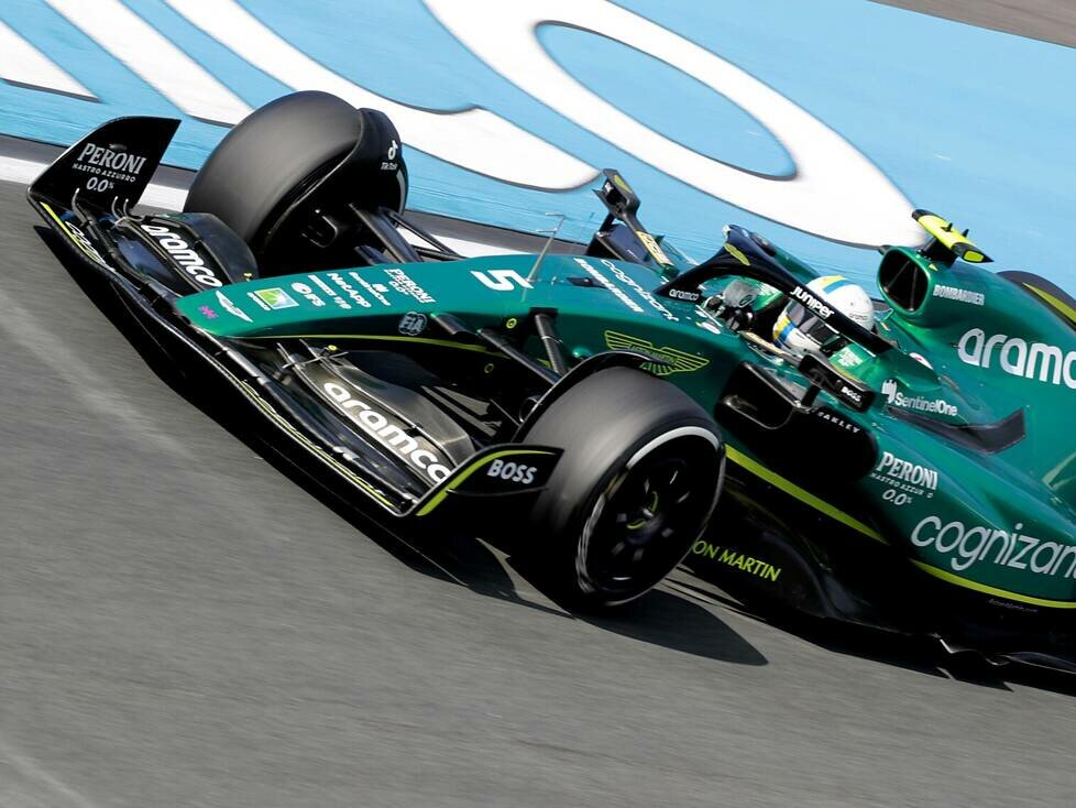 Sebastian Vettel im Aston Martin AMR22 beim Freitagstraining in Zandvoort 2022