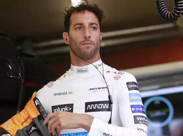 Daniel Ricciardo (McLaren) bereitet sich auf das Training zum Formel-1-Rennen in Zandvoort 2022 vor Titel-Bild zur News: Daniel Ricciardo (McLaren) bereitet sich auf das Training zum Formel-1-Rennen in Zandvoort 2022 vor