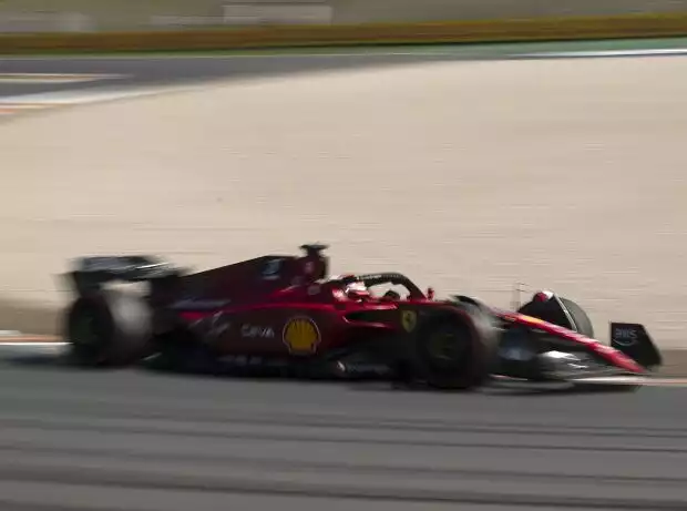 Charles Leclerc (Ferrari F1-75) im Qualifying zum Formel-1-Rennen in Zandvoort 2022 Titel-Bild zur News: Charles Leclerc (Ferrari F1-75) im Qualifying zum Formel-1-Rennen in Zandvoort 2022