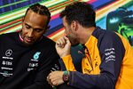 Lewis Hamilton (Mercedes) und Daniel Ricciardo (McLaren) 