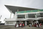 Mike Conway, Kamui Kobayashi und Ryo Hirakawa 