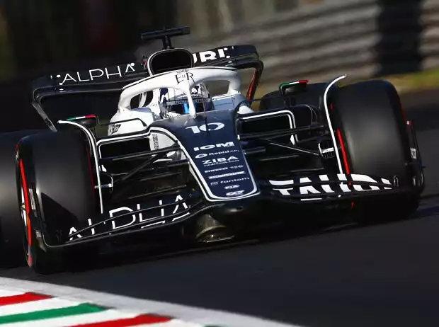 Titel-Bild zur News: Pierre Gasly im AlphaTauri AT03 im Formel-1-Training in Monza 2022