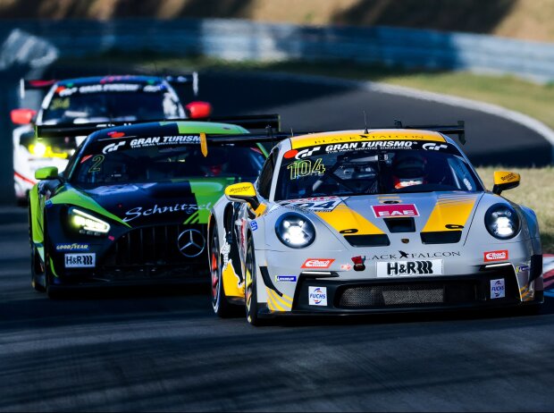Der beste Cup-Porsche fuhr in der Gesamtwertung auf den dritten Startplatz
