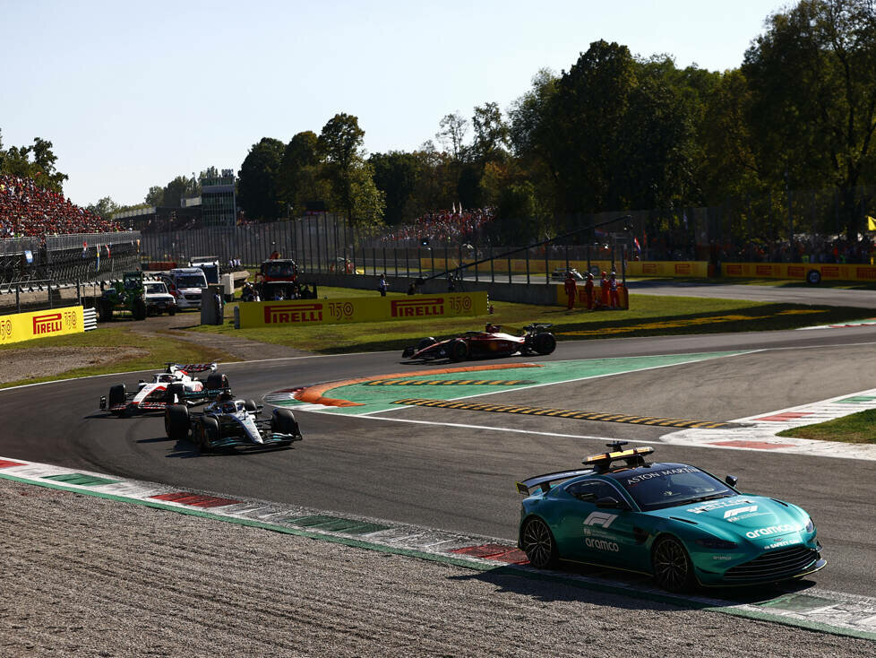 George Russell, Kevin Magnussen, Carlos Sainz