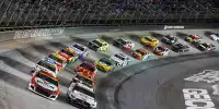 NASCAR-Action auf dem Bristol Motor Speedway