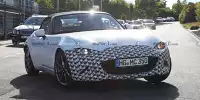 Bild zum Inhalt: Neuer Mazda MX-5 (2024) als Test-Mule erwischt