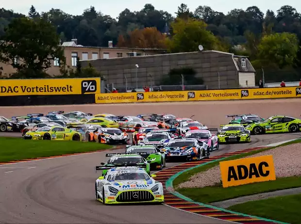 Vorletzte Saisonstation für das ADAC GT Masters auf dem Sachsenring Titel-Bild zur News: Vorletzte Saisonstation für das ADAC GT Masters auf dem Sachsenring