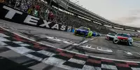 NASCAR-Action auf dem Texas Motor Speedway in Fort Worth