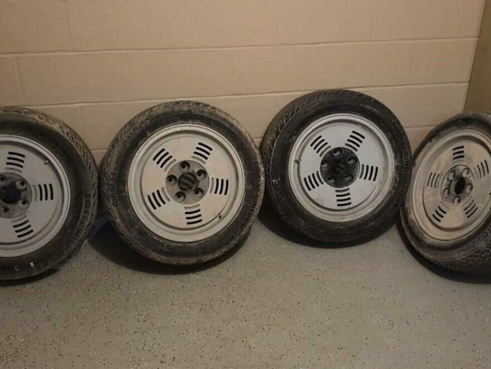 Seltene BMW M1-Räder stehen zum Verkauf und sie sind nicht billig
